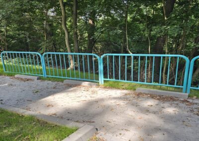 barierki-drogowe-zielone